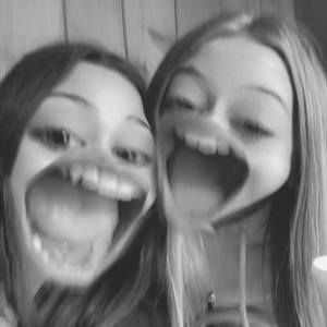 Meet your Posher, Mallory